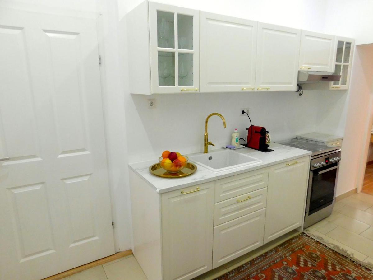 Ruhige, Ganze Wohnung Sissi In Zentrumsnahe Відень Екстер'єр фото
